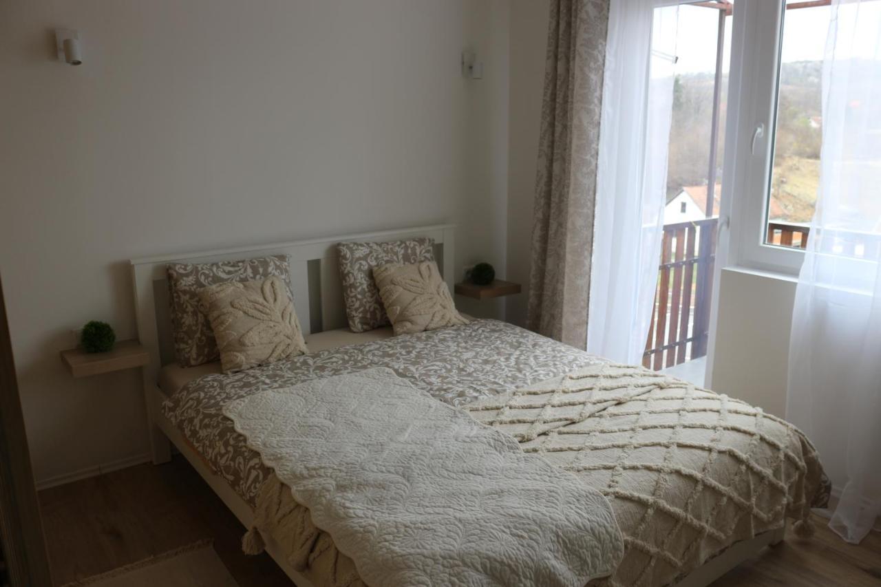 Studio Apartman Tajci Apartment Slunj Exterior photo